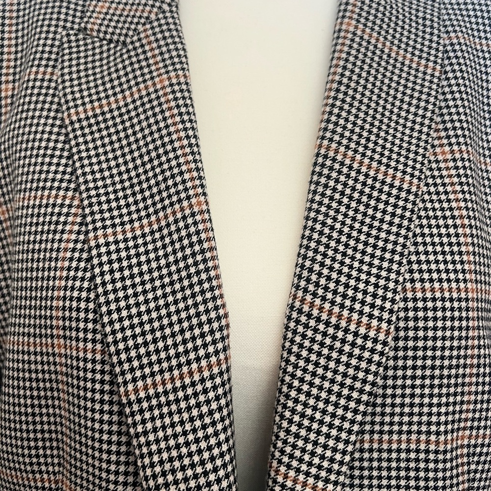 H&M Black and White Houndstooth Jacket